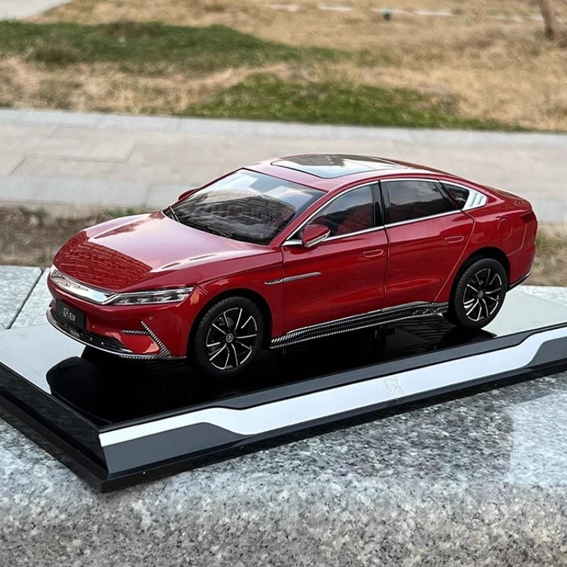BYD Collector's Edition 1:18 Alloy Model
