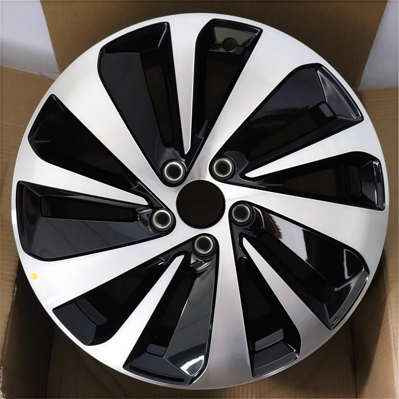 Genuine BYD 19 - Inch Alloy Wheel Hub for BYD Seal U/Sealion 6 - Nice BYD